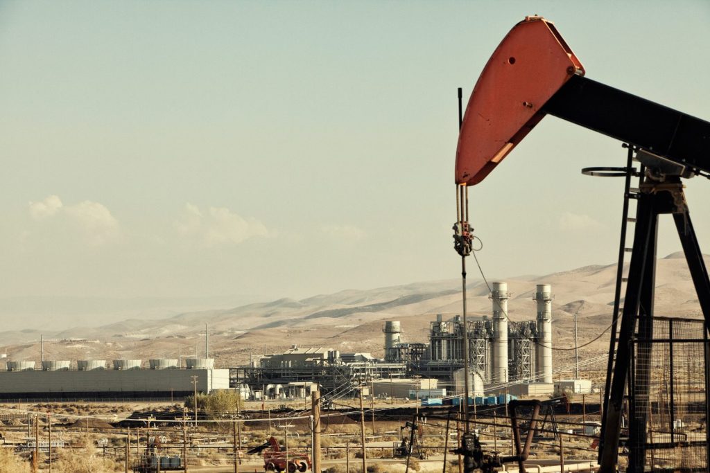 UAE Ministry of Energy: UAE Remains Committed to Reaching 5 Million Barrels Per Day Production Capacity by 2027