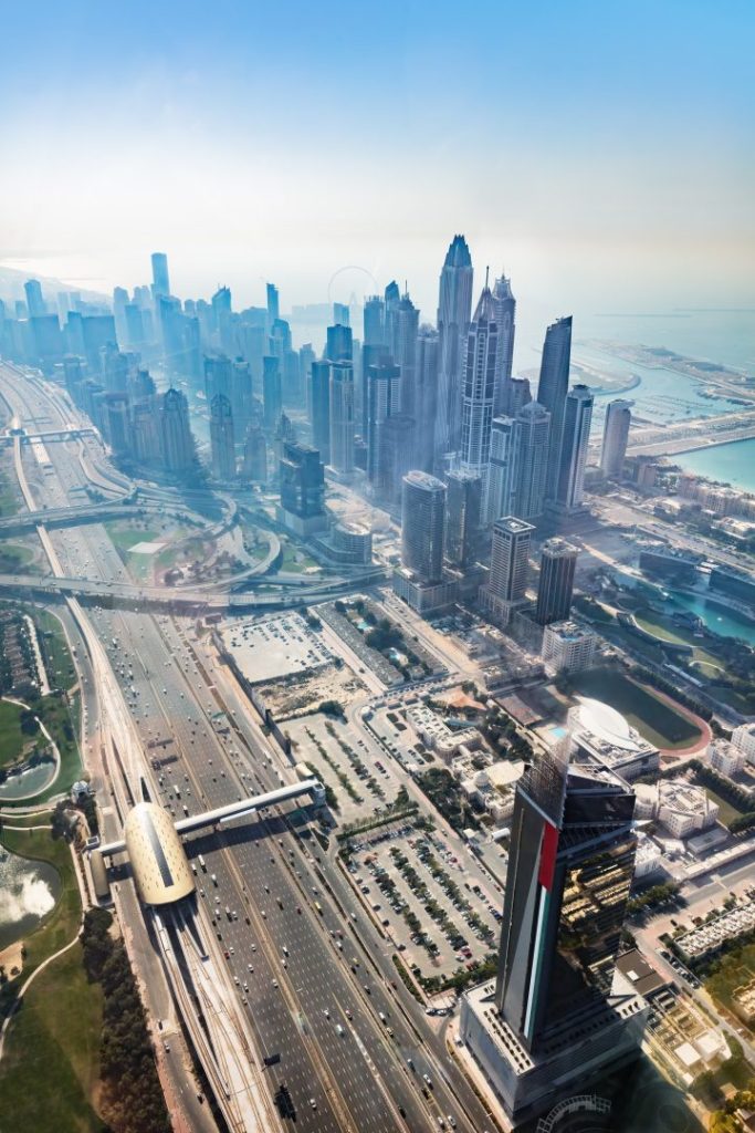 مبيعات عقارات دبي تتجاوز 160 مليار درهم في أول 100 يوم من 2025